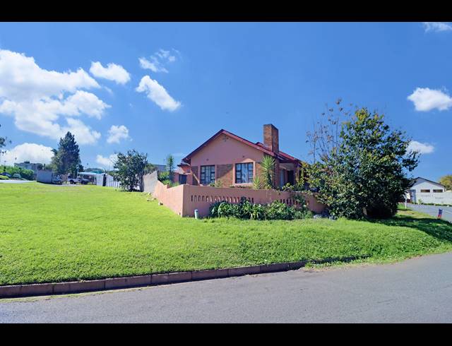 4 BEDROOM HOUSE FOR SALE IN BOSMONT